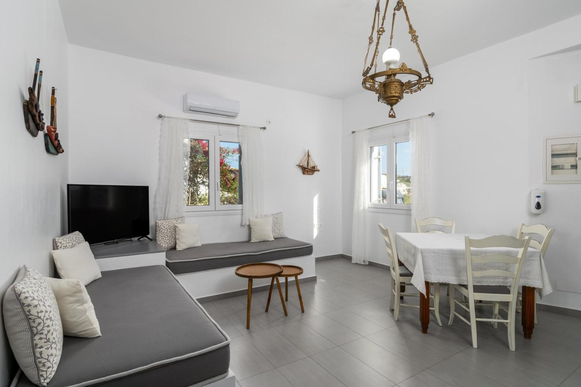 אדאמאס Tsakanos Home מראה חיצוני תמונה